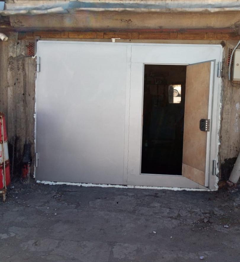 Ворота гаражные утепленные 2000/2500 2мм